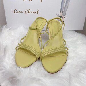 Jaggar Ginger Yellow Sandal Size 37